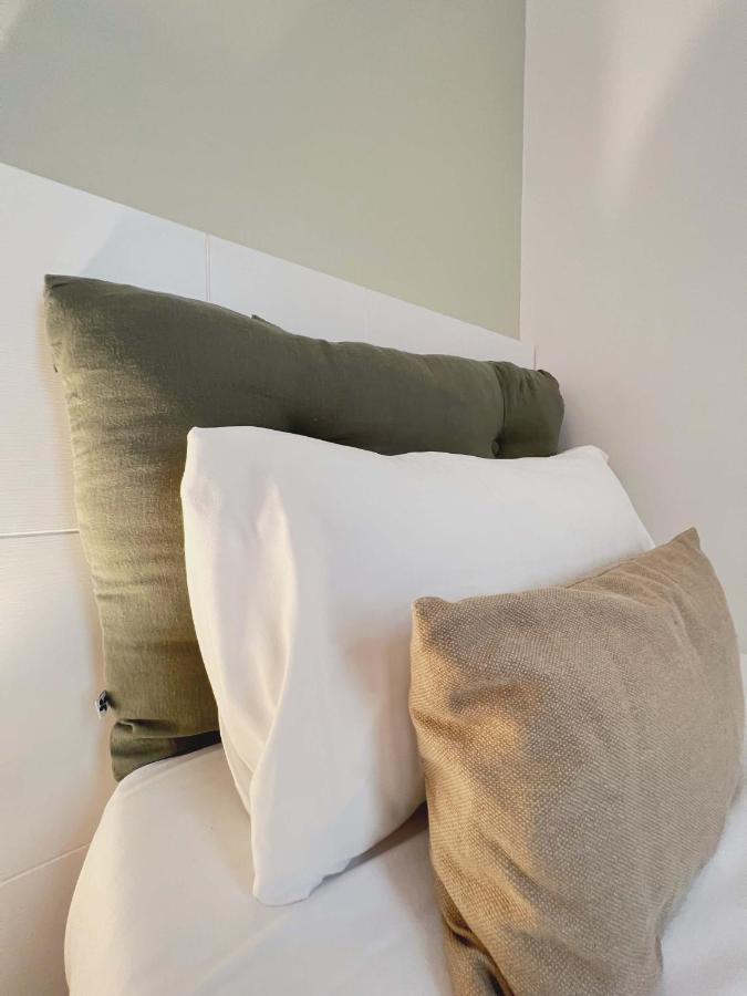 Stay U-Nique Apartments Vila De Gracia Barcellona Esterno foto