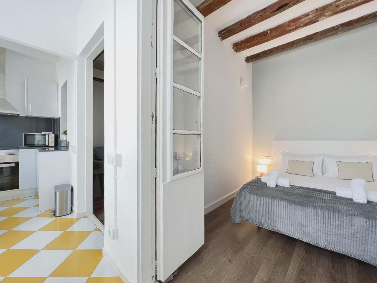 Stay U-Nique Apartments Vila De Gracia Barcellona Esterno foto