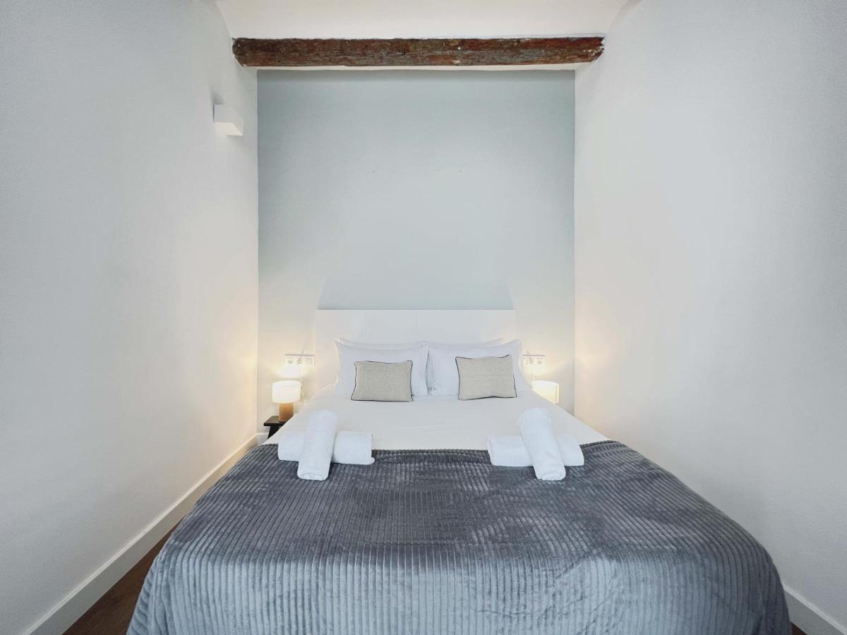 Stay U-Nique Apartments Vila De Gracia Barcellona Esterno foto