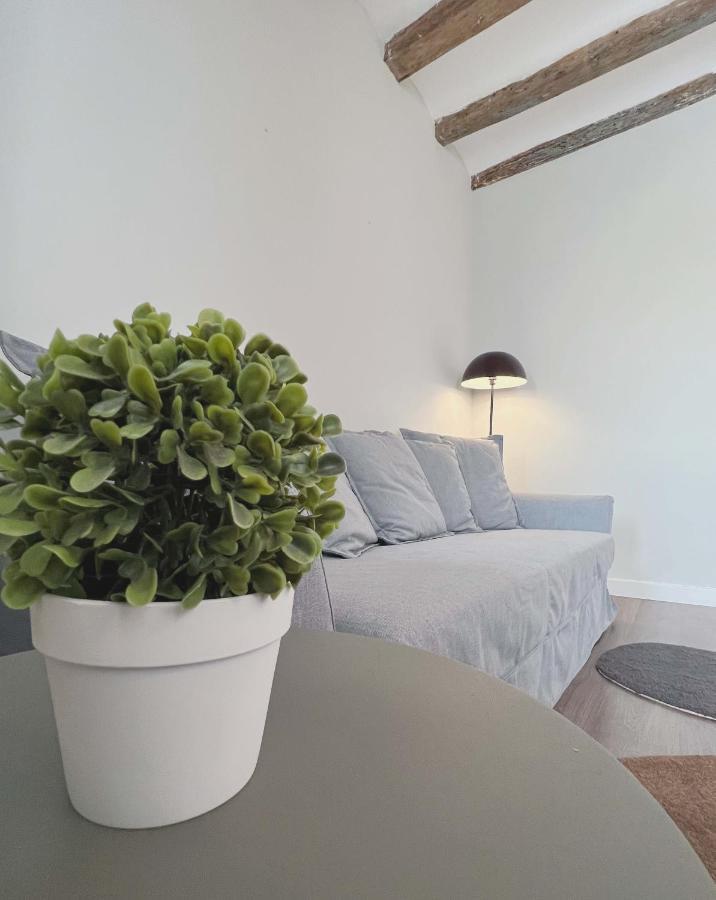 Stay U-Nique Apartments Vila De Gracia Barcellona Esterno foto