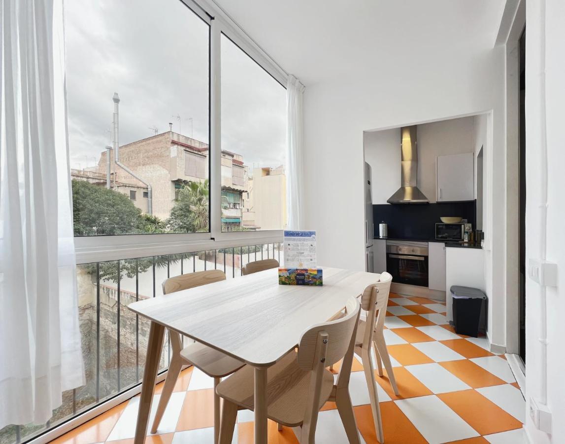 Stay U-Nique Apartments Vila De Gracia Barcellona Esterno foto