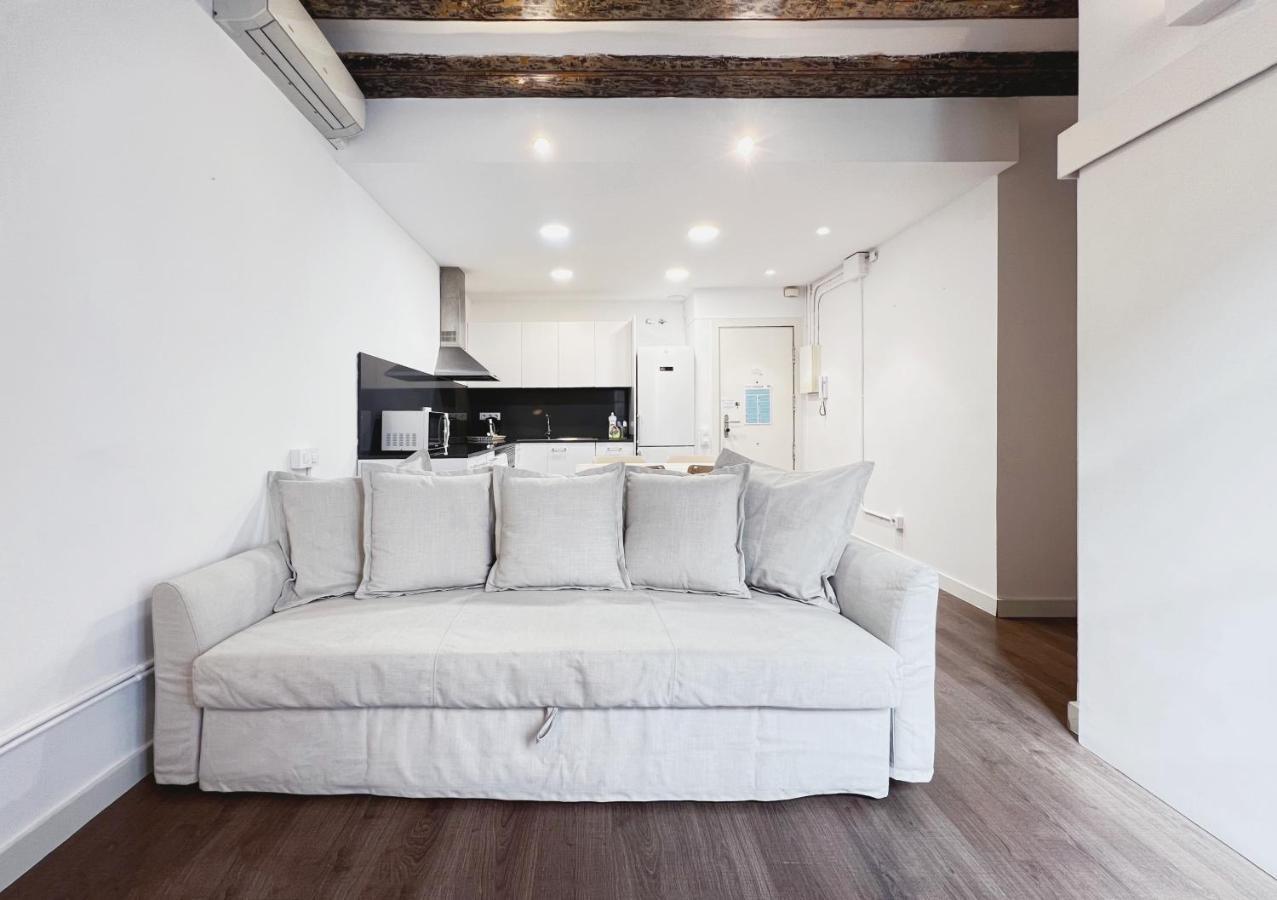 Stay U-Nique Apartments Vila De Gracia Barcellona Esterno foto